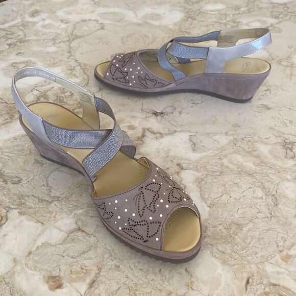 NWOT Ara Celia Wedge Sandals Leather Butterfly Cutout - Picture 1 of 13